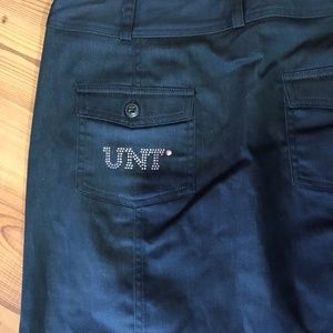 UNT mini skirt